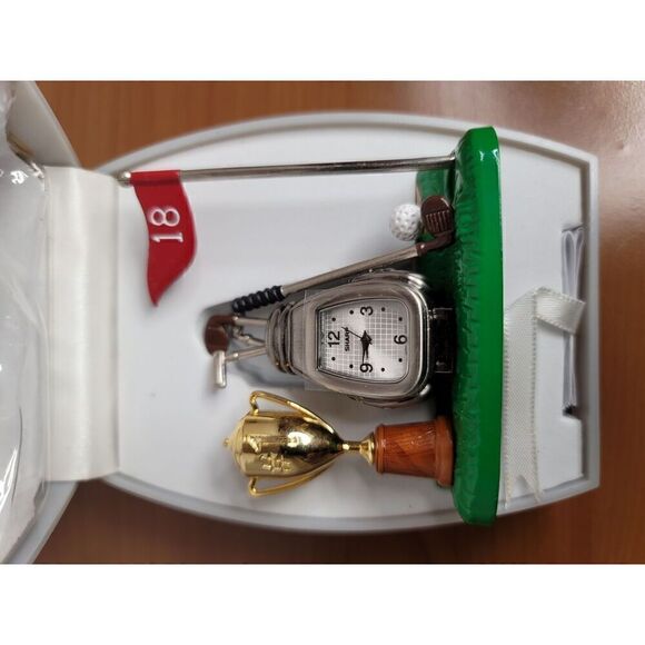 Collectible M.Z. Berger Sharp Miniature Novelty Clock Golf Course #A20 - Picture 7 of 7